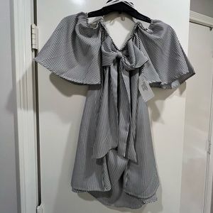 New with tags - off the shoulder bow top